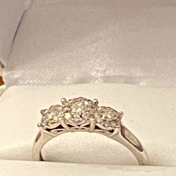 Keepsake Harmony Three Stone 3/8 CTTW Diamond Ring - Picture 2 of 3